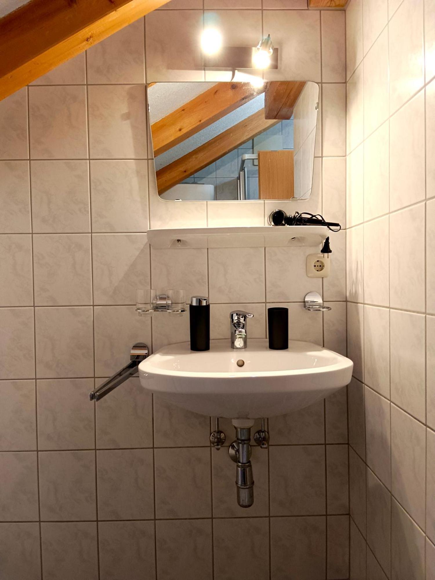 Charmante, Ruhige In Appartement Innsbruck